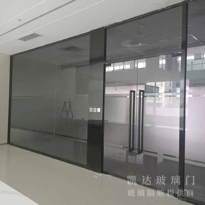 齊河新型材料交易中心，一樓大廳